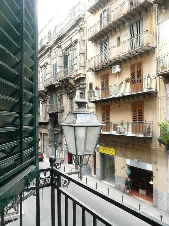 Persiane Al Cassaro Bed & Breakfast Palermo Eksteriør bilde